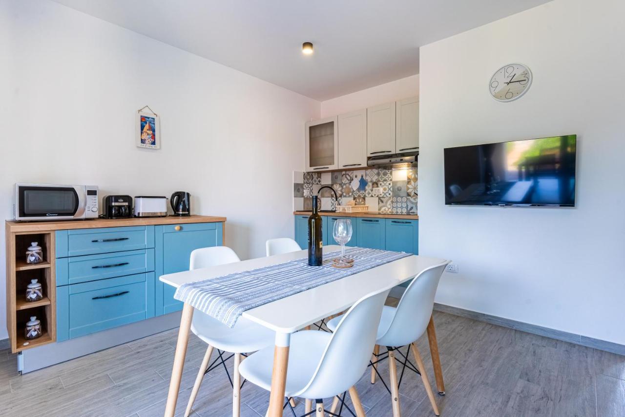 New 4 Star Apartment M&A In Town 크레스 외부 사진